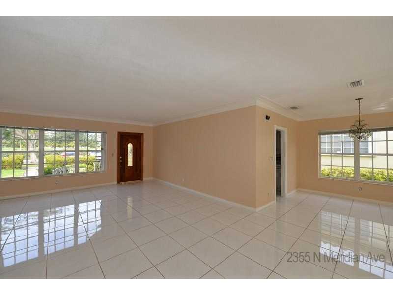 2355 North MERIDIAN AV, Miami Beach, FL 33140