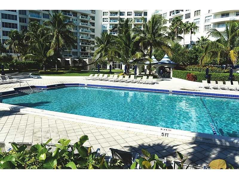5161Collins Ave, Miami Beach, FL 33140