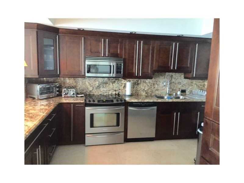 5055Collins Ave, Miami Beach, FL 33140