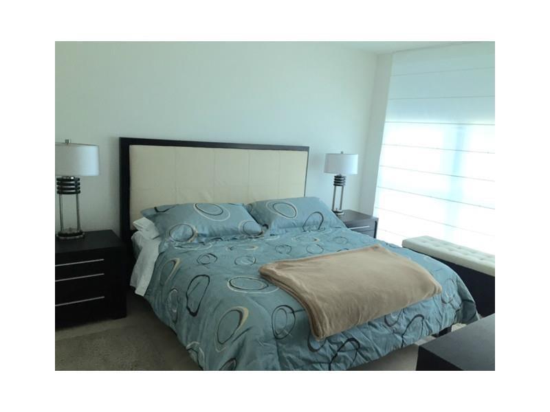 5055Collins Ave, Miami Beach, FL 33140