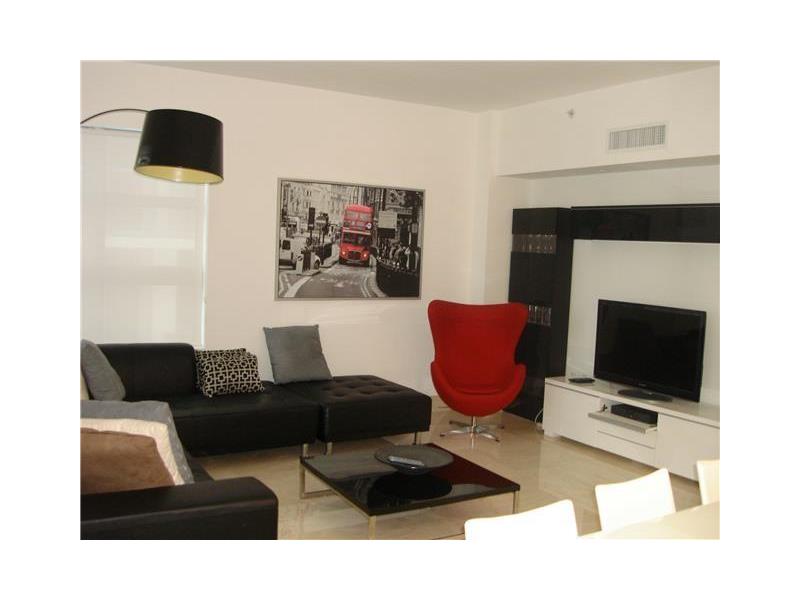 3737Collins Ave, Miami Beach, FL 33140