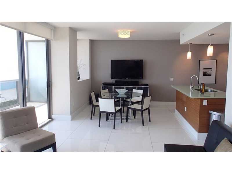 5875Collins Ave, Miami Beach, FL 33140