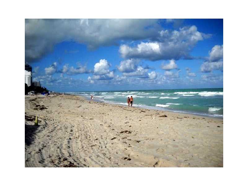 4329 North Bay Rd, Miami Beach, FL 33140