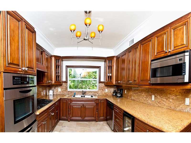 4329 North Bay Rd, Miami Beach, FL 33140