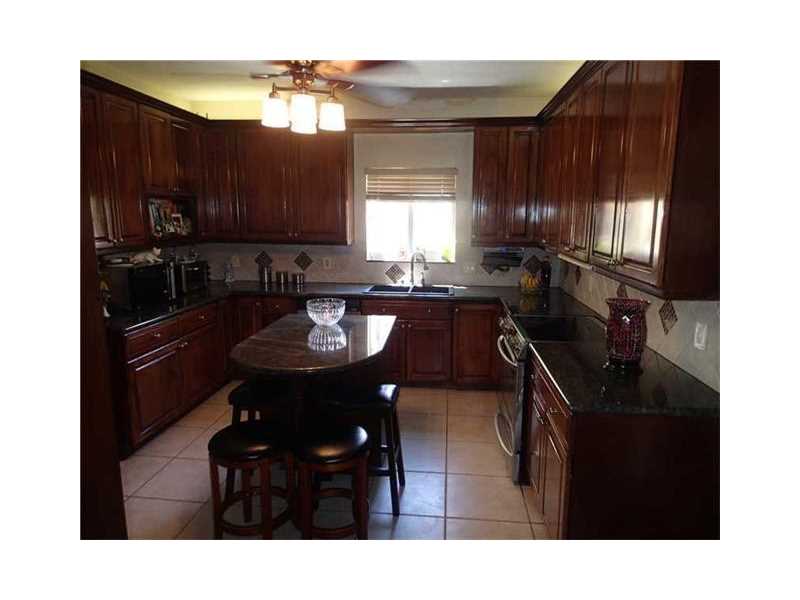 4747 North Bay Rd, Miami Beach, FL 33140