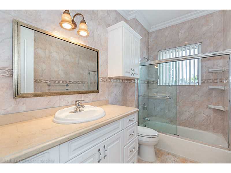 3765PRAIRIE AV, Miami Beach, FL 33140
