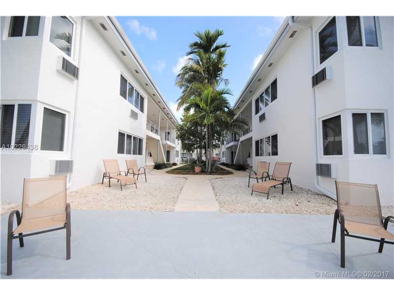 8330BYRON AV, Miami Beach, FL 33141
