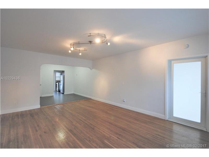 8330BYRON AV, Miami Beach, FL 33141