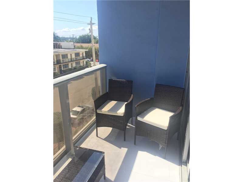 40169th St, Miami Beach, FL 33141