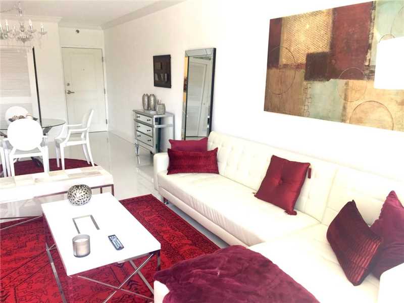 40169th St, Miami Beach, FL 33141