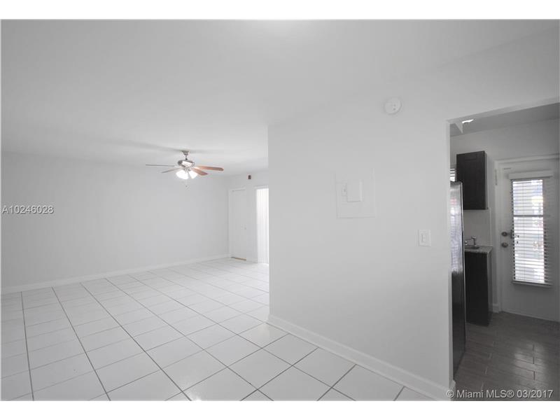 7931East Dr, North Bay Village, FL 33141