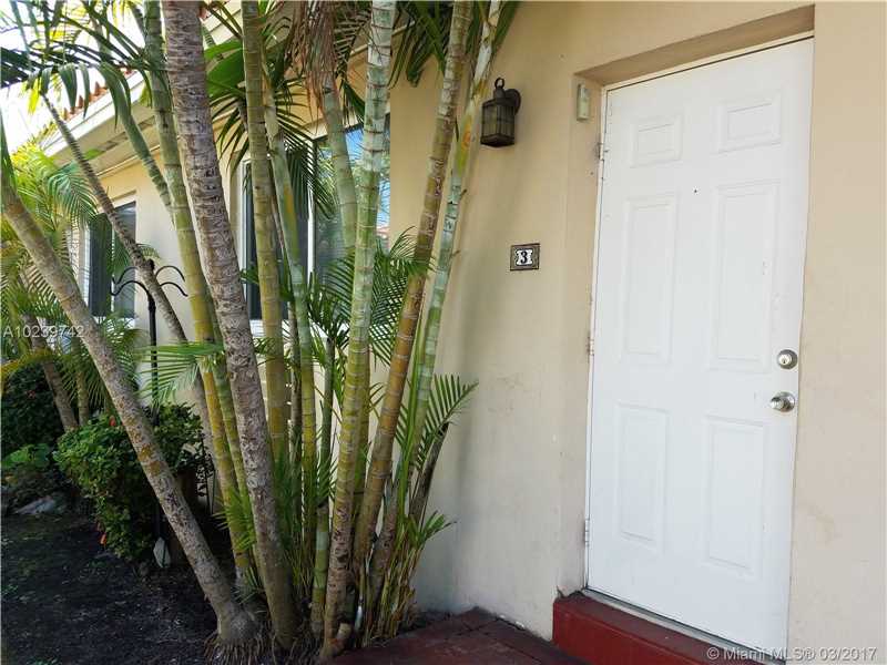 2160Bay Dr, Miami Beach, FL 33141