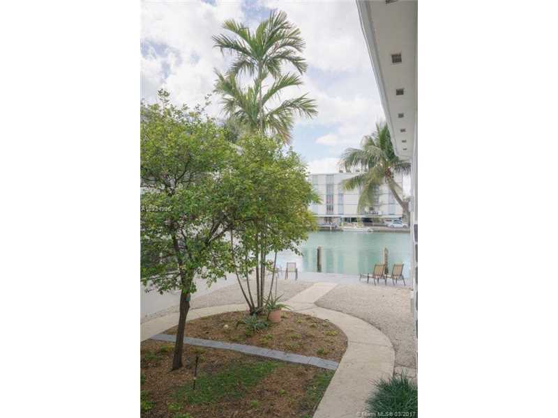 8340BYRON AV, Miami Beach, FL 33141