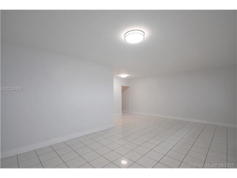 8340BYRON AV, Miami Beach, FL 33141