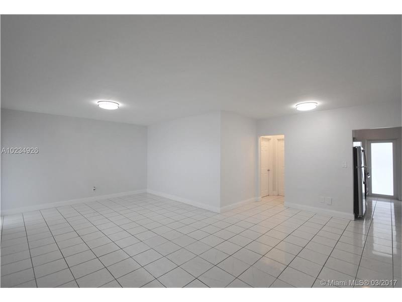 8340BYRON AV, Miami Beach, FL 33141