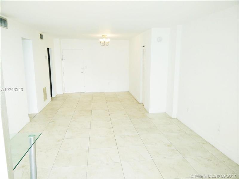 186579th St Cswy, North Bay Village, FL 33141