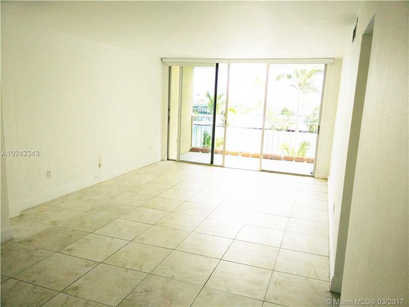 186579th St Cswy, North Bay Village, FL 33141