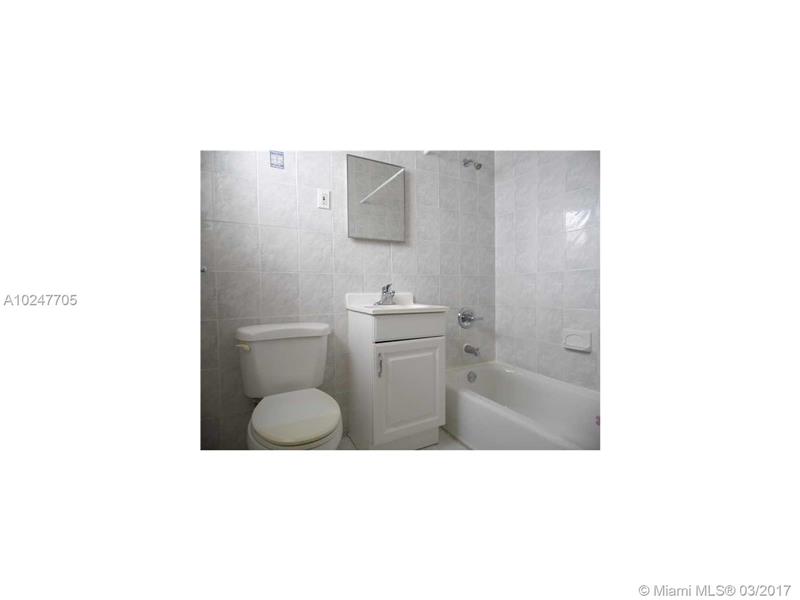 33074th St, Miami Beach, FL 33141