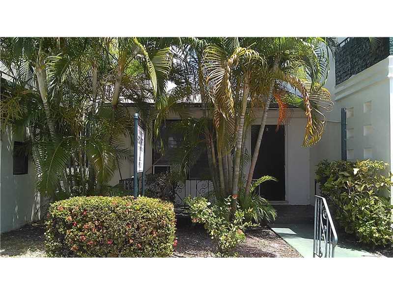 54574th St, Miami Beach, FL 33141