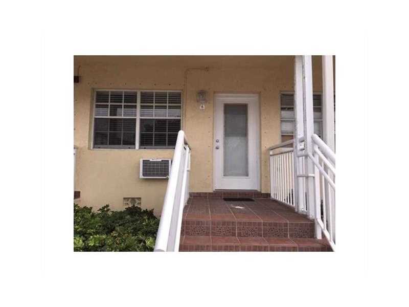 33074th St, Miami Beach, FL 33141