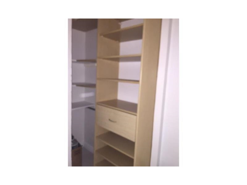 33074th St, Miami Beach, FL 33141