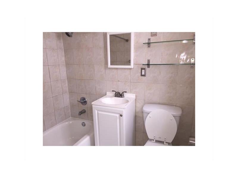 33074th St, Miami Beach, FL 33141