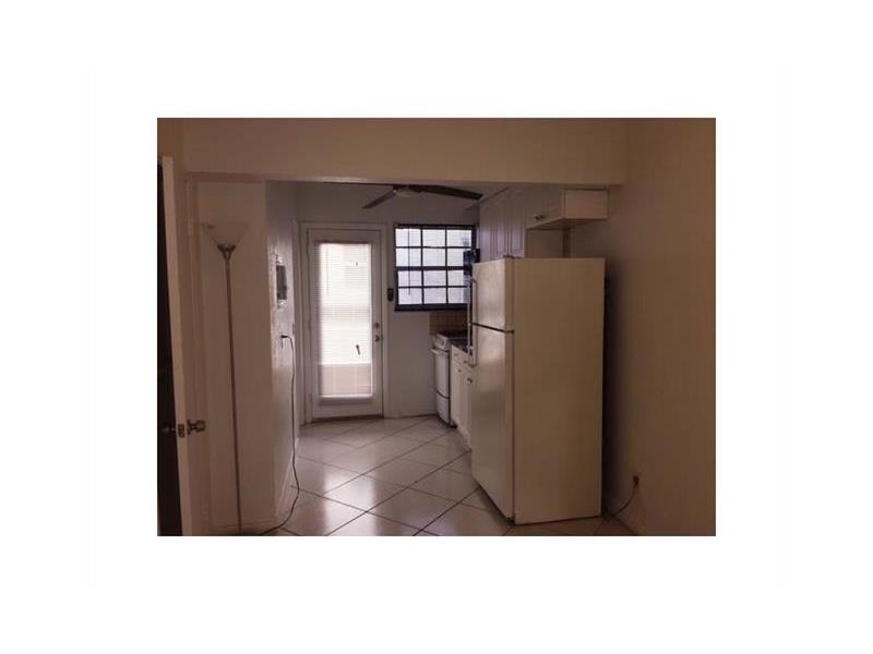 33074th St, Miami Beach, FL 33141