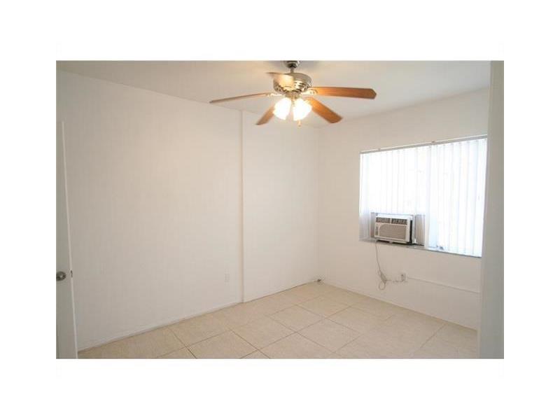 62583rd St, Miami Beach, FL 33141