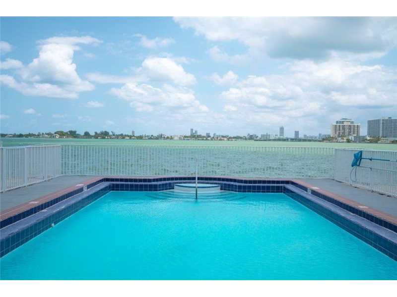 7927East Dr, North Bay Village, FL 33141