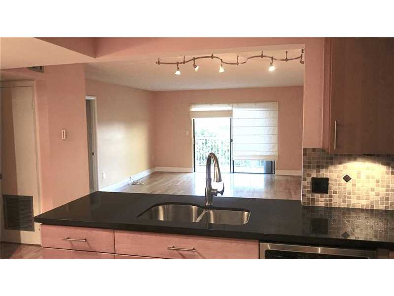130 South Shore Dr, Miami Beach, FL 33141