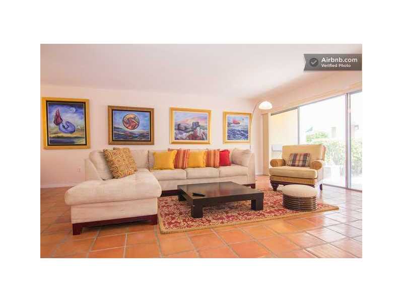 7412GARY AV, Miami Beach, FL 33141