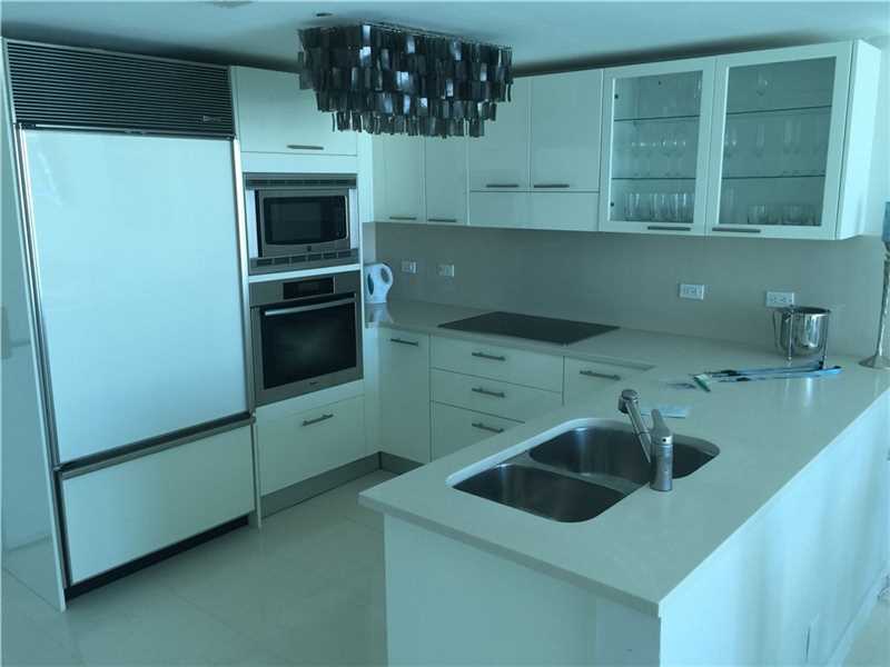 6801Collins Ave, Miami Beach, FL 33141