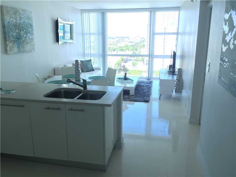 6801Collins Ave, Miami Beach, FL 33141