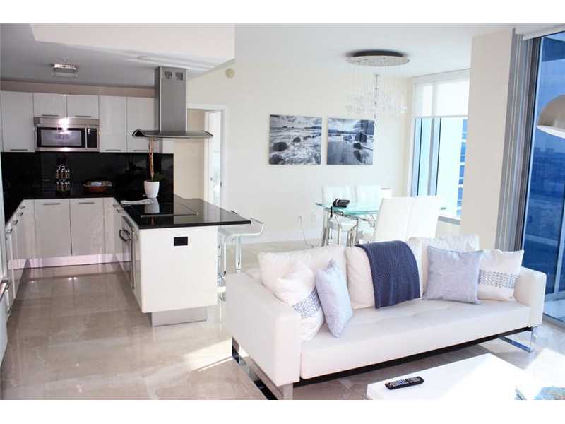 6899Collins Ave, Miami Beach, FL 33141