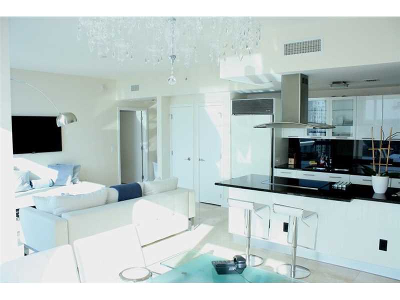 6899Collins Ave, Miami Beach, FL 33141
