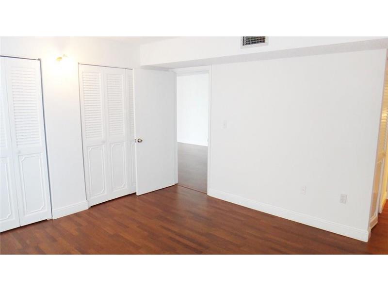 8340Harding Ave, Miami Beach, FL 33141
