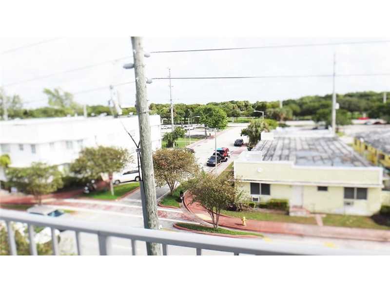 8340Harding Ave, Miami Beach, FL 33141