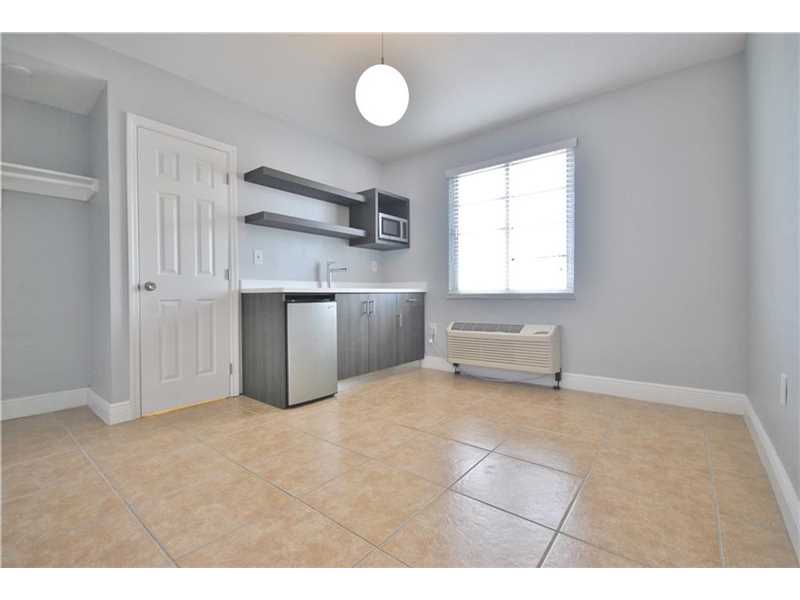7451HARDING AV, Miami Beach, FL 33141
