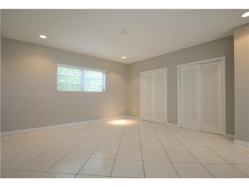 33575 ST, Miami Beach, FL 33141