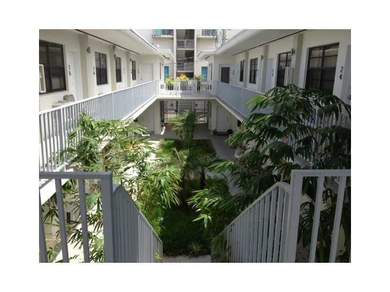 7745HARDING AV, Miami Beach, FL 33141