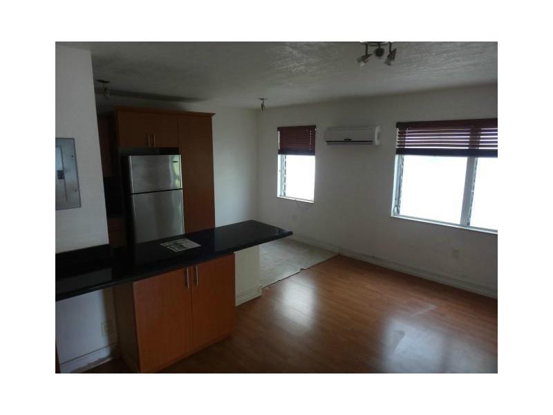 7928HARDING AV, Miami Beach, FL 33141