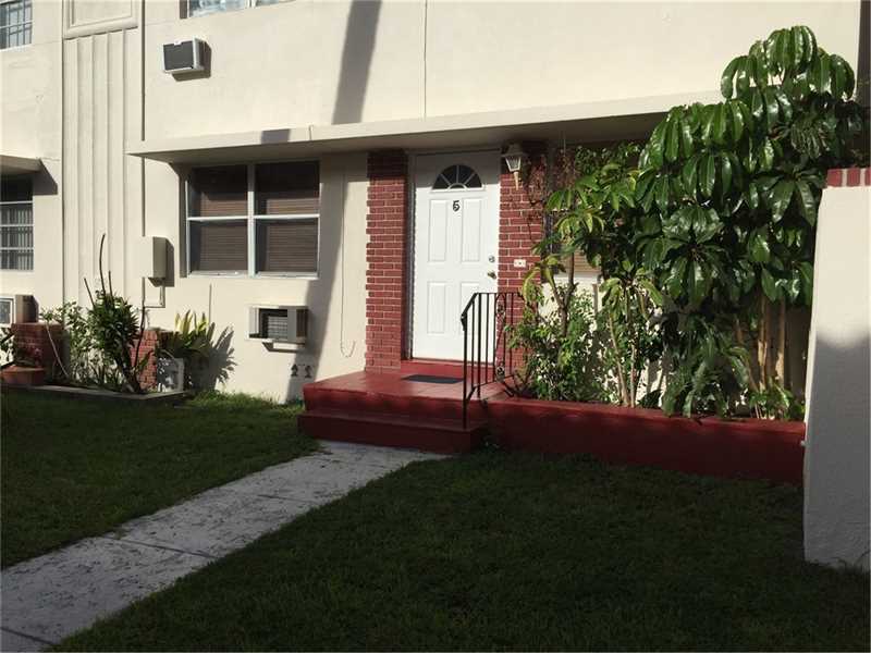 1195Marseille Dr, Miami Beach, FL 33141