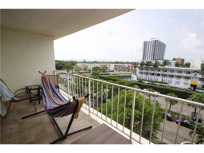 186579th Street Cswy, North Bay Village, FL 33141