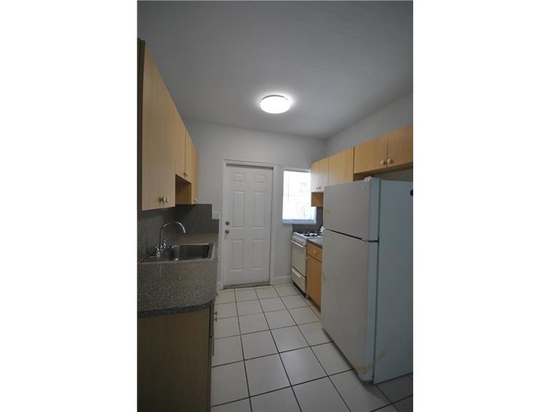8216HARDING AV, Miami Beach, FL 33141