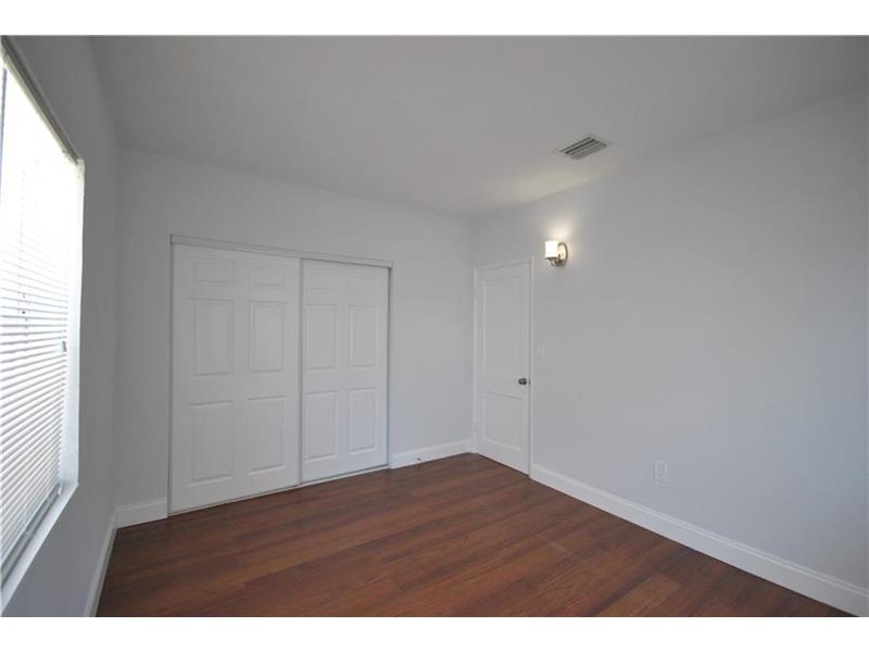 8216HARDING AV, Miami Beach, FL 33141