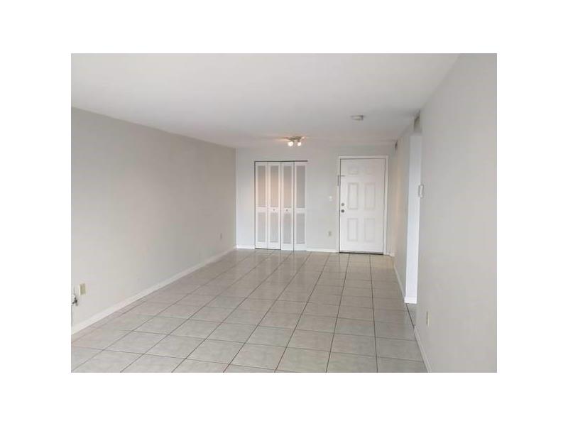 1975Normandy Dr, Miami Beach, FL 33141
