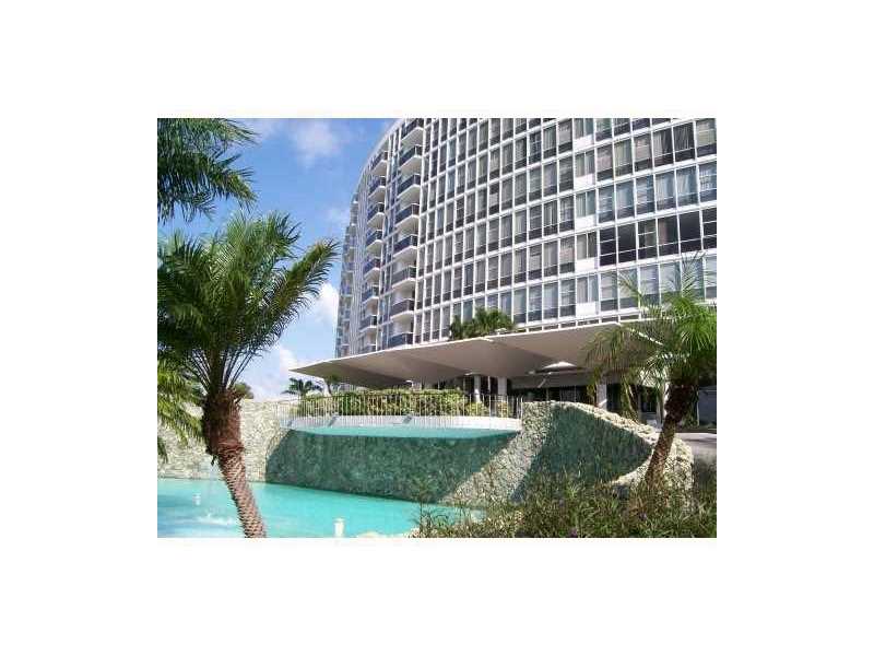 900BAY DR, Miami Beach, FL 33141