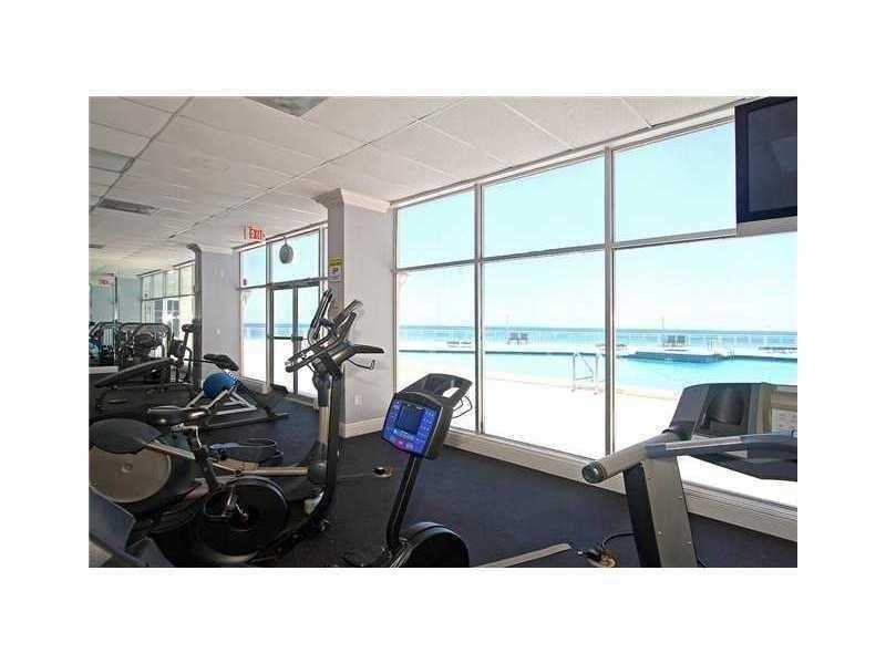 7135Collins Ave, Miami Beach, FL 33141