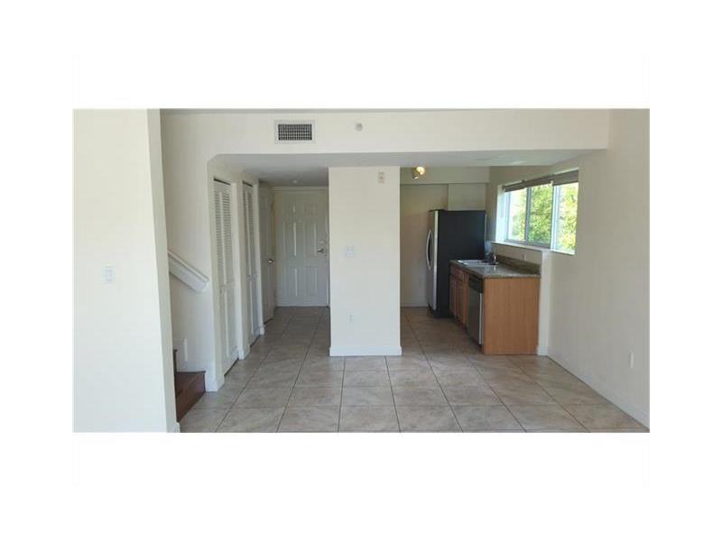 63085 ST, Miami Beach, FL 33141