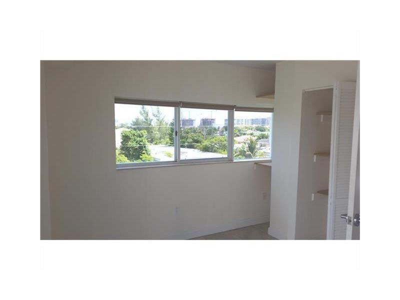 63085 ST, Miami Beach, FL 33141